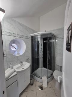 Red Lion Pub & Apartments Szentendre - 3