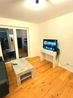 Modernes, neu eingerichtetes Apartment in Top Lage Nahe Autobahn, S Bahn und Stadtzentrum - 0