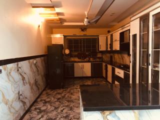 Capital Grace House - 9