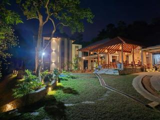 River Shades Hotel - 3