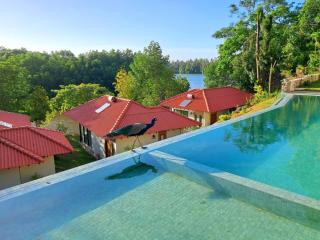 River Shades Hotel - 1