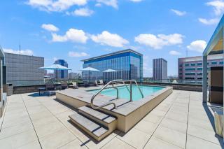 Modern Getaway Heart of Long Beach - 8