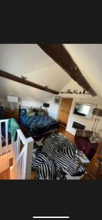 The Old Hanging Gate Inn - 7