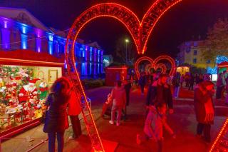 AMOUR - Gîte Luxe 4 étoiles -Douce Harmonie Massages & SPA 5 places -Cocon Discret en toute sérénité - 5 min Carcassonne - 2 Adultes 1 bébé de 0 à 2 ans - 6