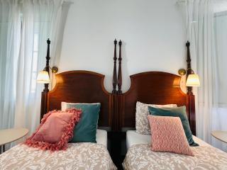 AP Piso 2 inteiro · Portas Residence, o mais central de Ponta Delgada! - Ponta Delgada - 0