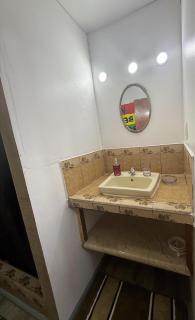 Delva's Villa - Cozy Home near Airport - 2