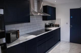 Brunswick Prestige Stylish City Escape - 8