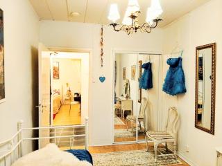 Romanttinen Retrokaksio - 5