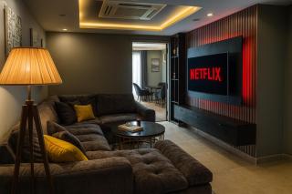 Elysium Tower Presidential Apartments Facing Centaurus Mall Islamabad - 4