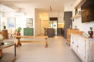 Modern & Cozy Luxury Suite with Amazing Views of STI - 2