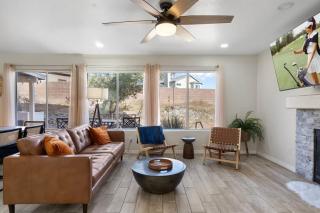 Cozy 3BR Escape Poolside Grill & Chill Spot - 9