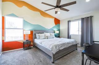 Cozy 3BR Escape Poolside Grill & Chill Spot - 7