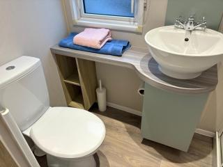 The Holiday Lodge- Your Sweet Retreat - 9