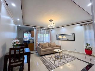 Keisha Luxury Furnished Apartment Bukoto - 1