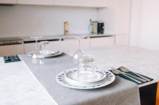 Luxury Cozy Apartment - 3