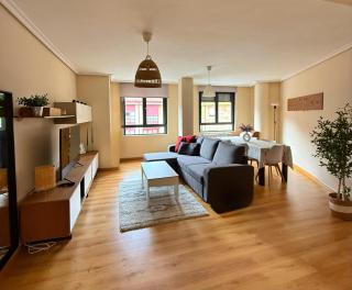 Refugio entre montañas - 0