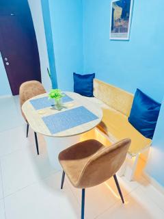 Van Gogh Apto cerca a la Playa - 5