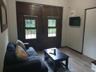 Quirky Tiny House - Kloof - 2