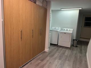 2 et demi au centre économique de la ville - Québec - 5