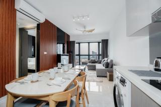 Agile Bukit Bintang, 54th Floor Apt, Infinity Pool - 3