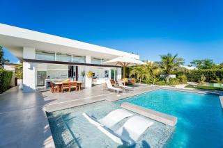 Beachside 2 Bedroom Villa with Pool and Resort Amenities - White Villas - v7 - 8