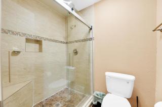 Peaceful and Relaxing Sharyland Golf Course Villa - 3