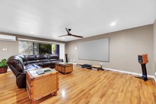 Peaceful and Relaxing Sharyland Golf Course Villa - 8