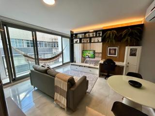 Studio Moderno com Varanda - Alto da XV - 0