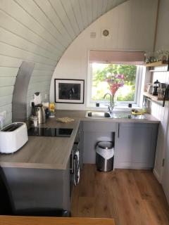 Beautiful one bed Pod in idyllic surroundings - 7