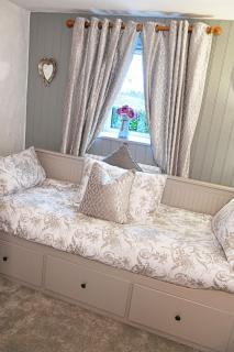 Barn at Strangford View Mews - Killyleagh - 3