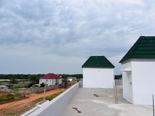 Chippo and Mams Apartments - 5