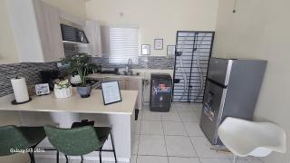 Luxury Stay in Quiet Community - 1