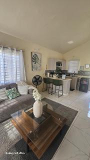 Luxury Stay in Quiet Community - 0