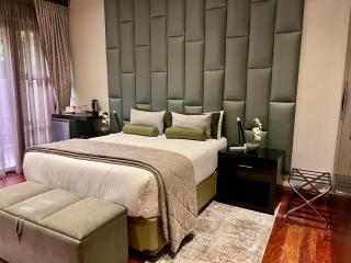 One O Eight Boutique Hotel - 9