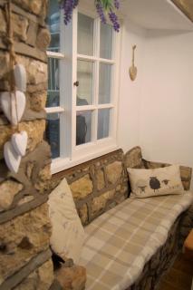 Entire Grade 2 listed cottage in Thornton-Le-Dale - 7