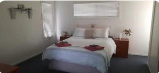 Peace by the River - spacious family retreat - 1