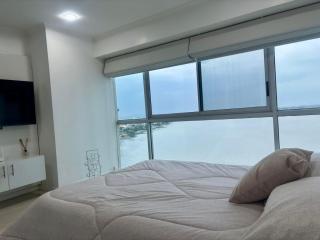 Riverfront 1, suite de lujo, vista al río - 3