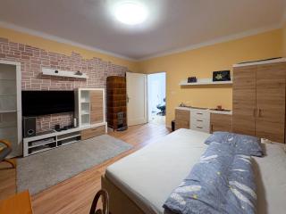Comfy - Old town apartment Bratislava - 9