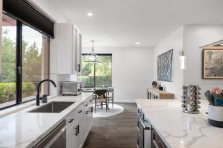 Amazing Luxury Home with Hot Tub & Views - 3