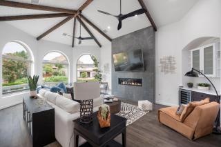 Amazing Luxury Home with Hot Tub & Views - 0