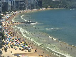 Guarapari- praia do Morro- apto PE NA AREIA com vista para mar loalizacao privilegiada em frente o quiosque 19 Beira Mar Wi Fi - Guarapari - 9