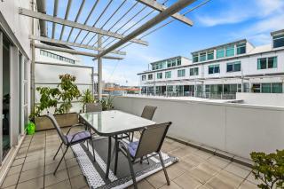 Princes Wharf 1BR with Balcony Zodiak Stays - 8