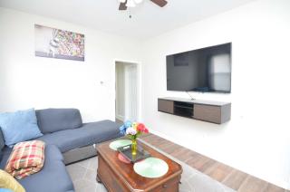 Cozy Beds with Parking, Laundry - Near RU, RWJ, NJ Transit - 9