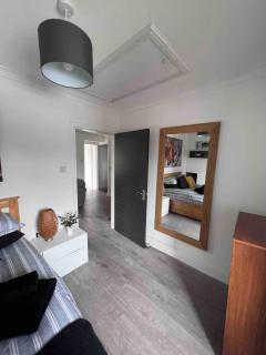 Stylish One Bed Apartment - 9