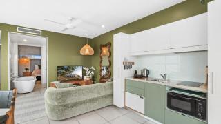 Coralside Apartment Stay - 3