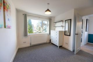 2 bed home in quiet Harrogate suburb - 4