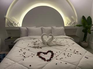 Happy House Pyramids View - 9