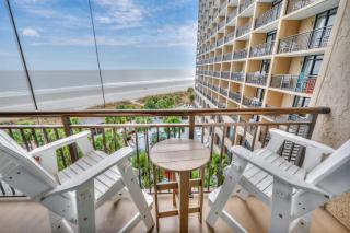 Updated 1BR Direct Ocean Front Condo, Pools, Beach - 7
