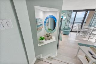 New Remodeled, Corner Oceanfront Beach Cove, Pools - 0