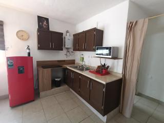 Departamento cerca del aeropuerto - 0